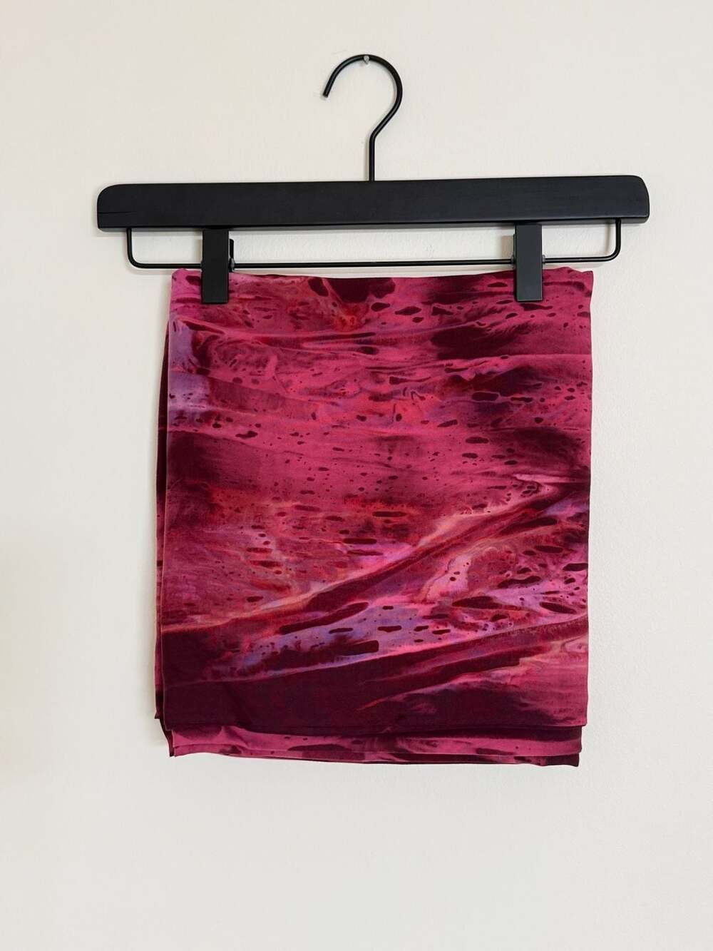 Fuchsia Maroon Abstract Tie-Dye Fabric, lightweight 3.7 Yards